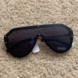 NWT Fashion Nova Sunglasses